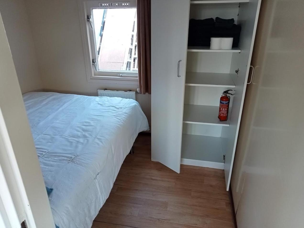 Tiny House Nabij De Kust Villa Dirkshorn Eksteriør billede